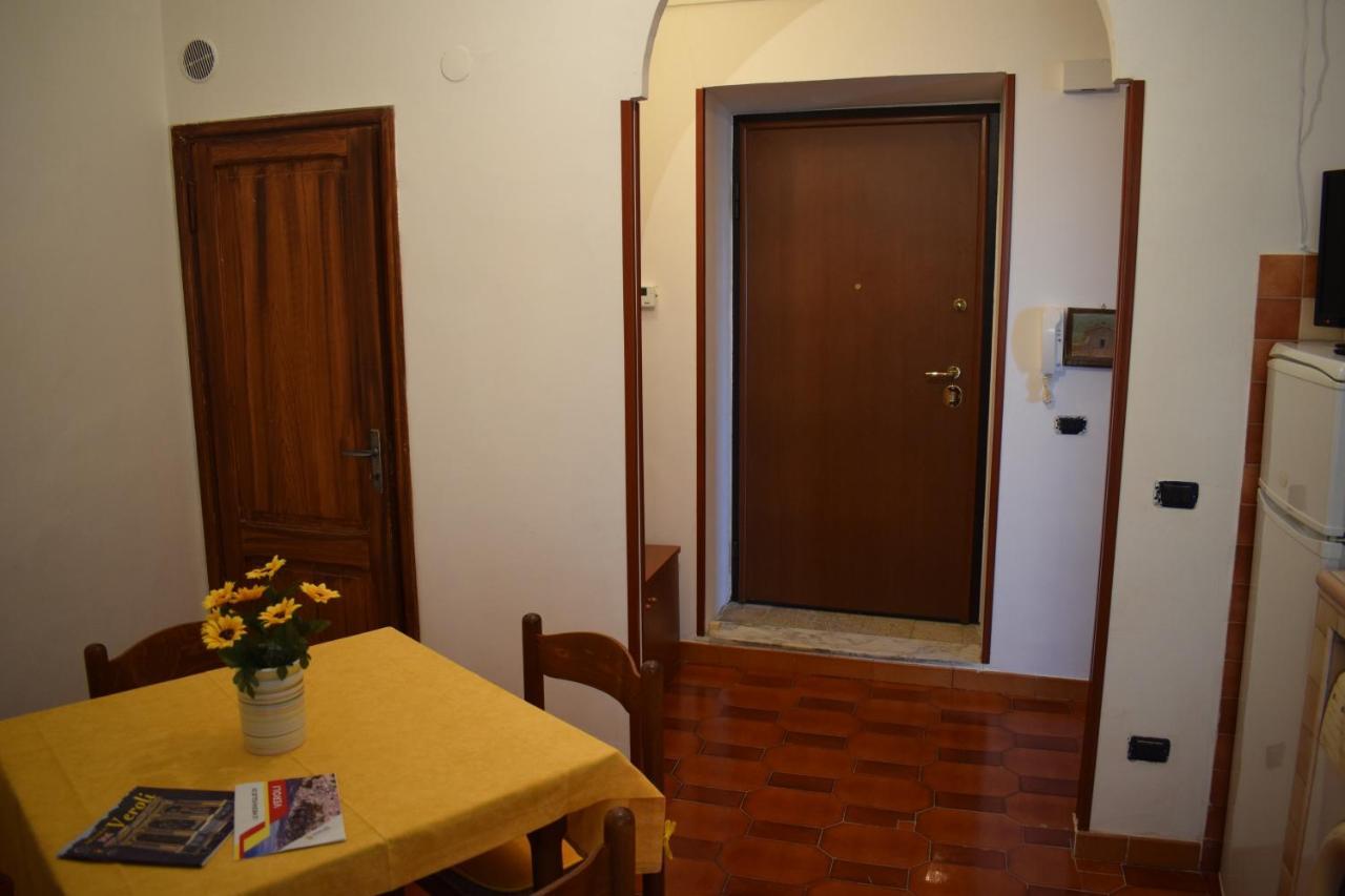 Domus - Casa Vacanza B&B Veroli Eksteriør bilde